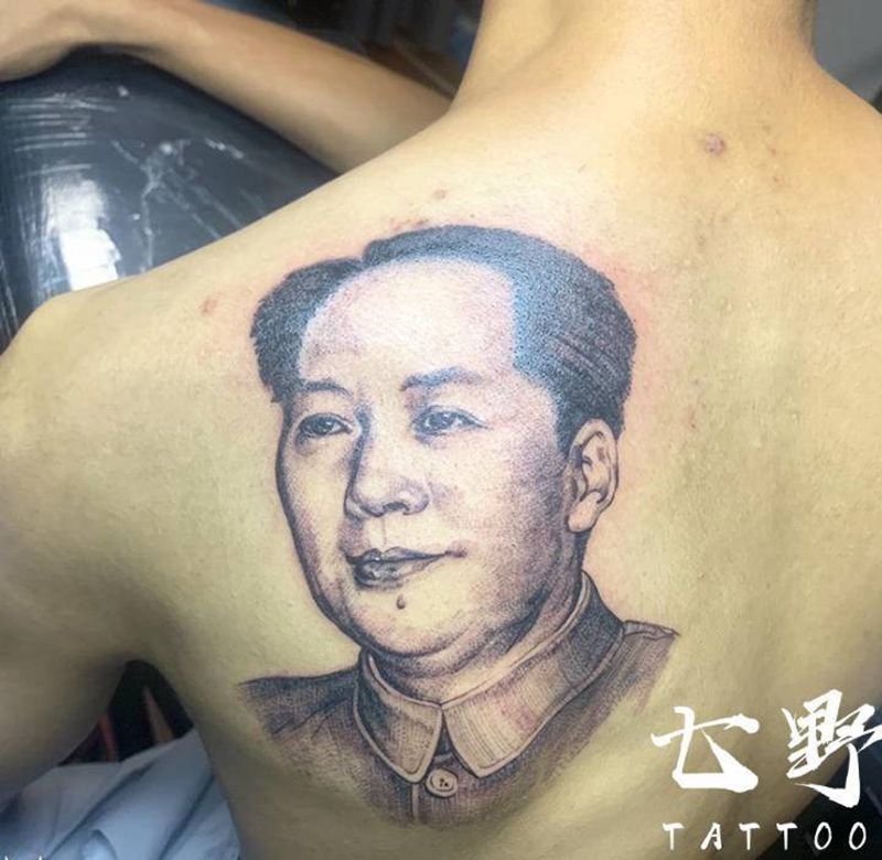 信仰❤️纹身图片_背部纹身图案