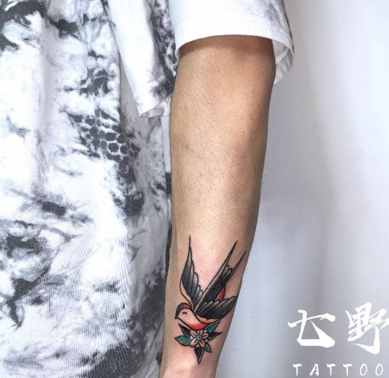 old school纹身图片_手臂Old School纹身图案