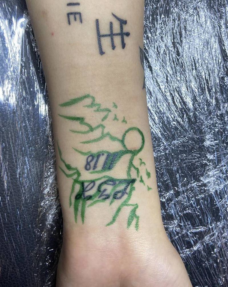 遮盖纹身图片_手臂水墨纹身图案