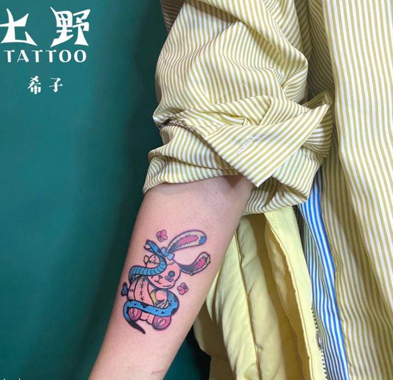 new school纹身图片_手臂New School纹身图案