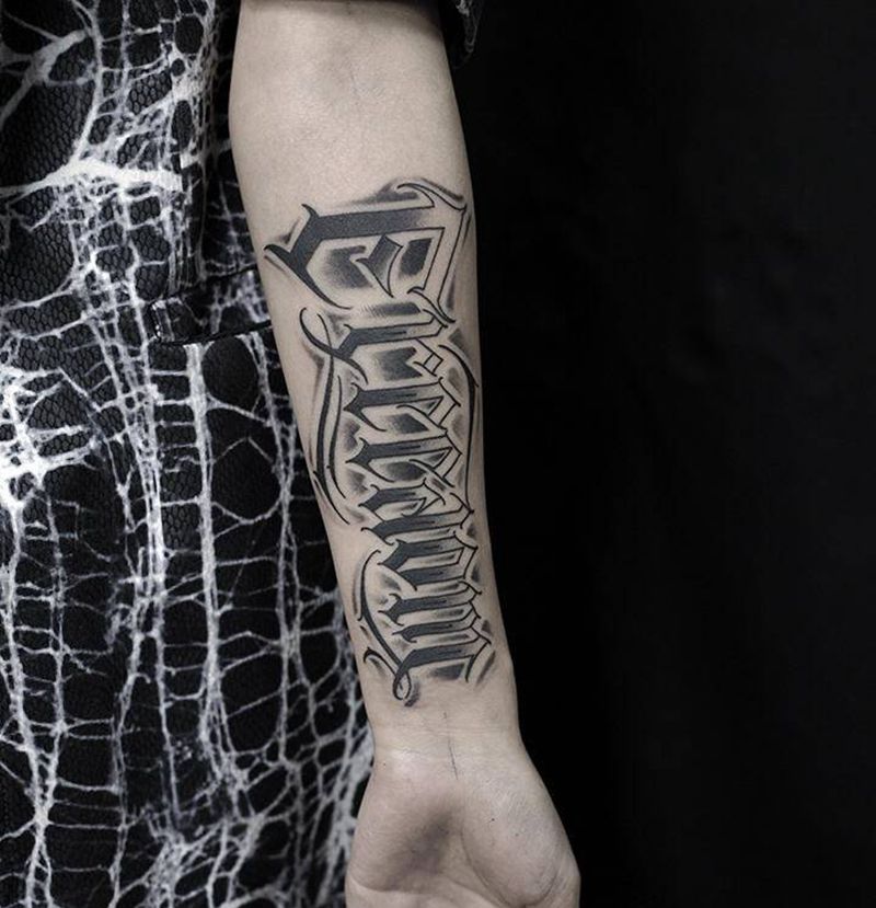 花体纹身图片_手臂纹身图案