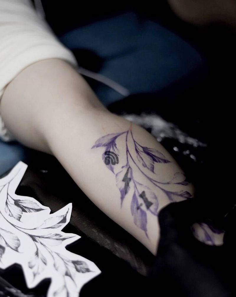 素花遮盖纹身图片_手臂纹身图案