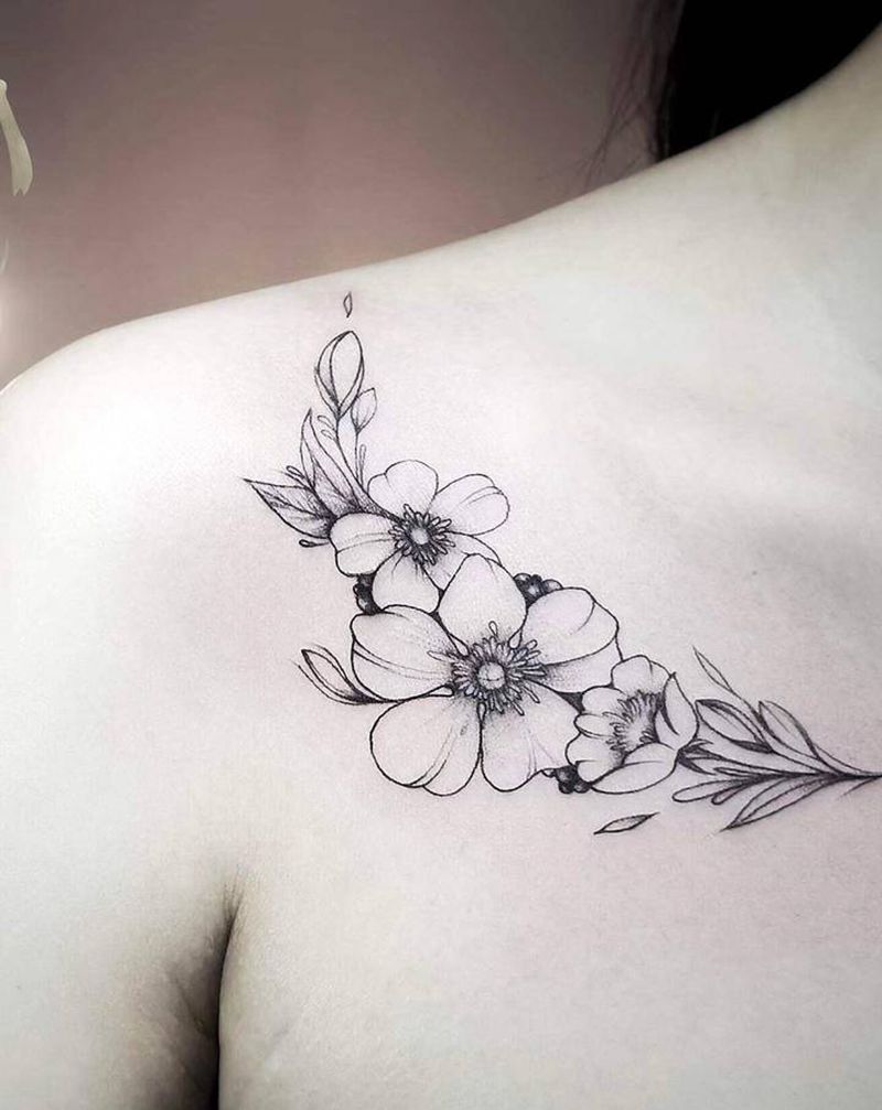 一堆小东西自己翻纹身图片_手臂肩部纹身图案