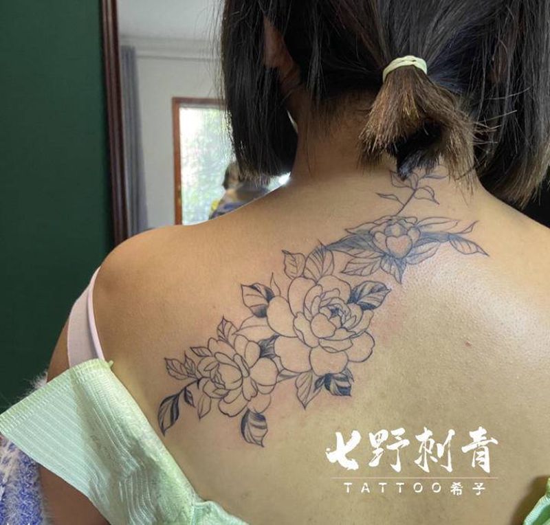 遮盖旧纹身纹身图片_背部纹身图案