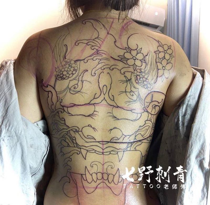 般若纹身图片_背部新传统纹身图案