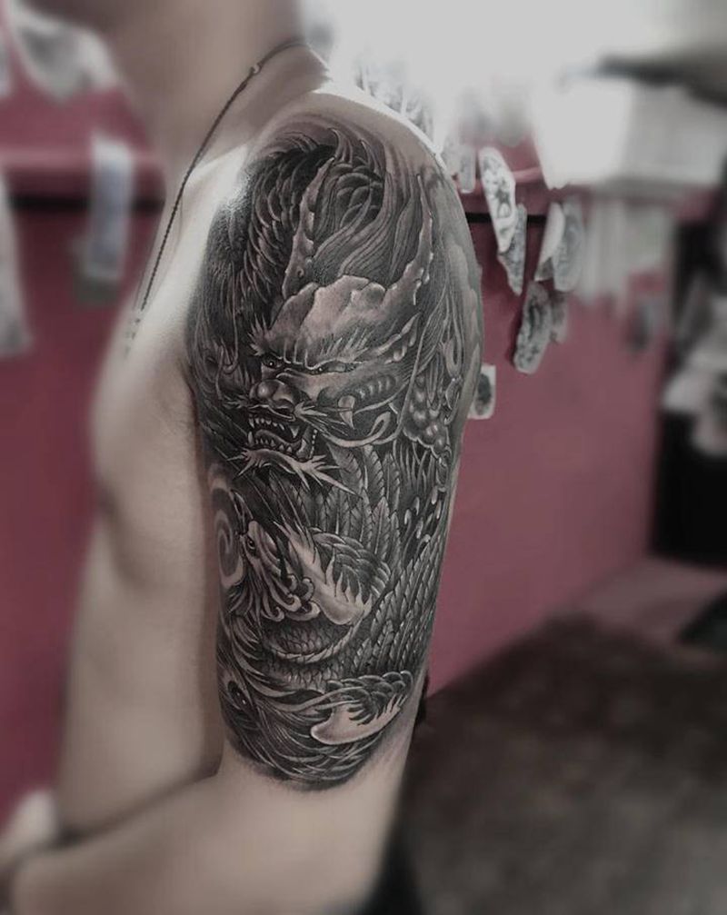 龙纹身图片_手臂新传统纹身图案