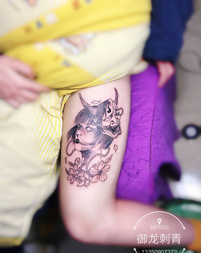 大腿纹身图片_臀部新传统纹身图案