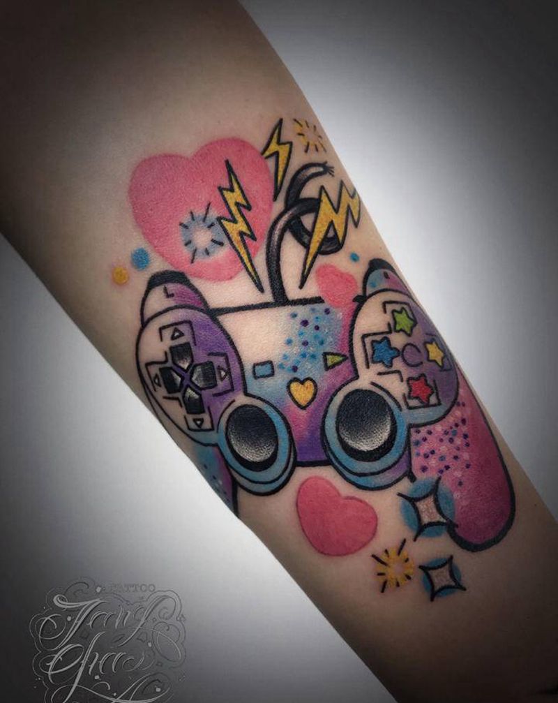 Ps2纹身图片_手臂New School纹身图案