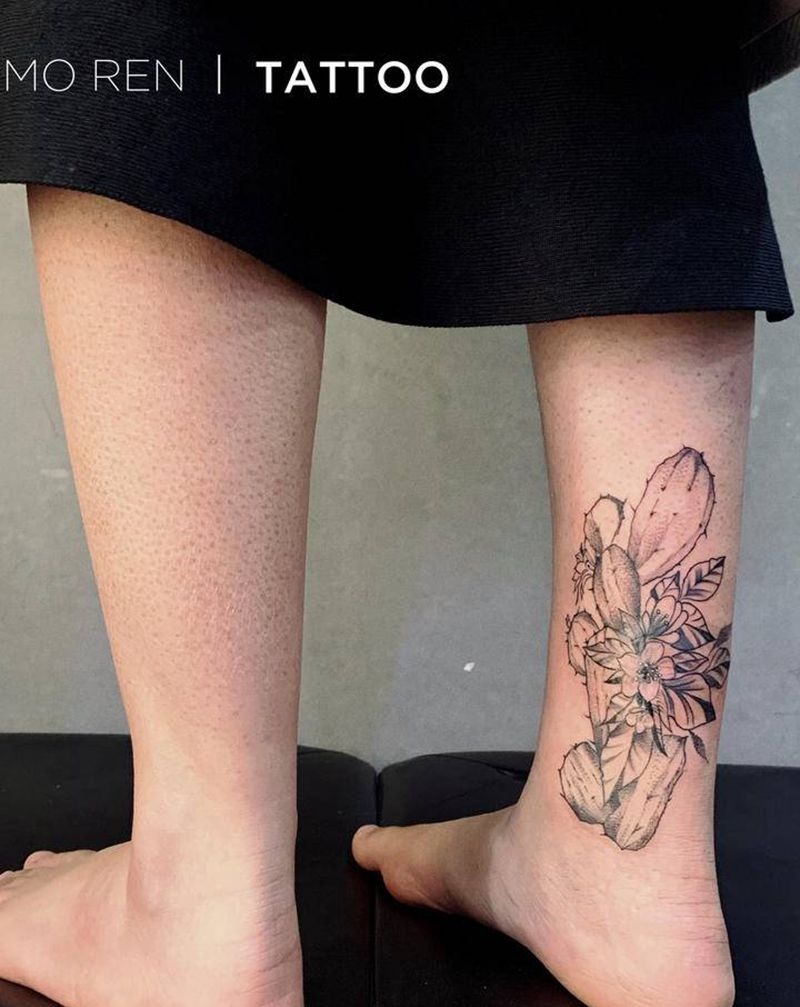 仙人掌纹身图片_脚部纹身图案