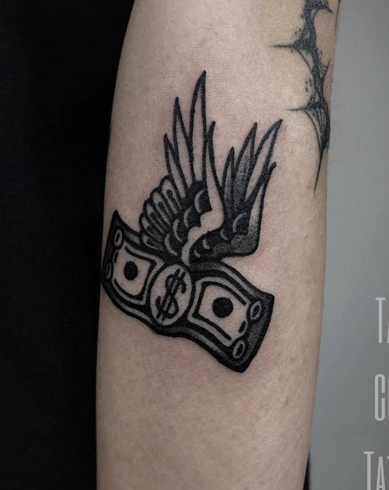 向钱看  ，向厚赚纹身图片_手臂Old School纹身图案