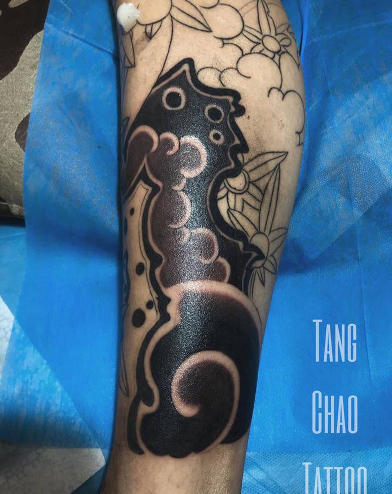 匪气十足纹身图片_腿部老传统纹身图案