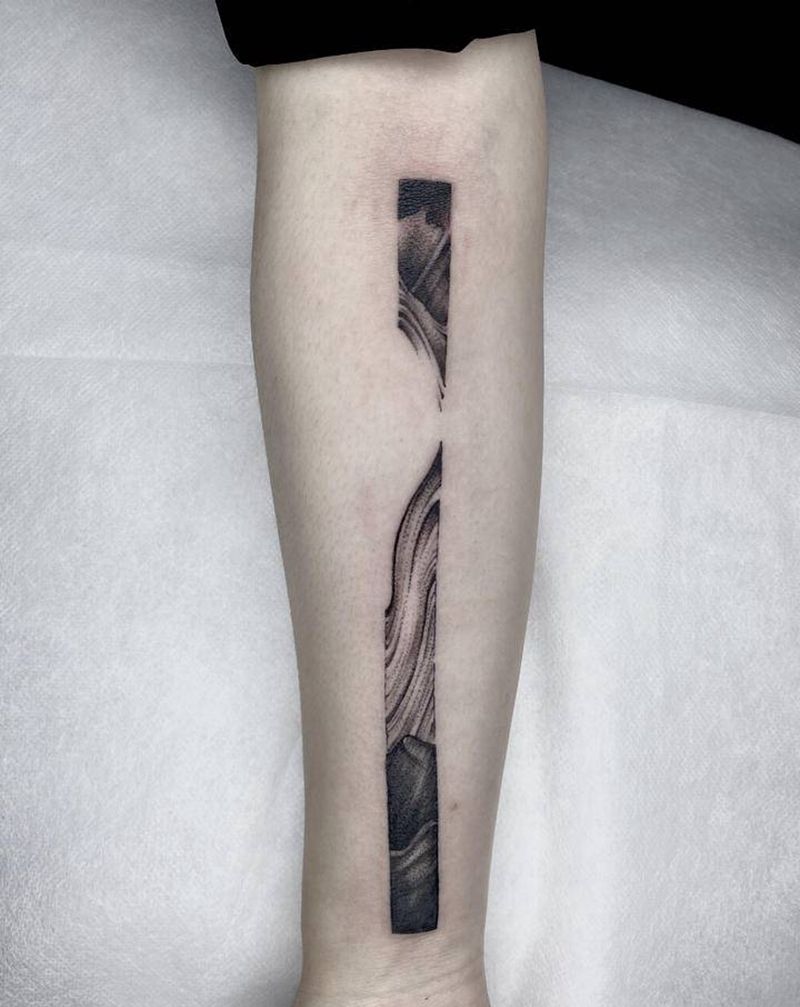 意识流纹身图片_手臂点刺几何纹身图案