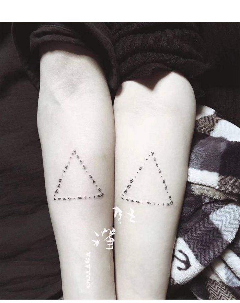 日期纹身图片_手臂纹身图案