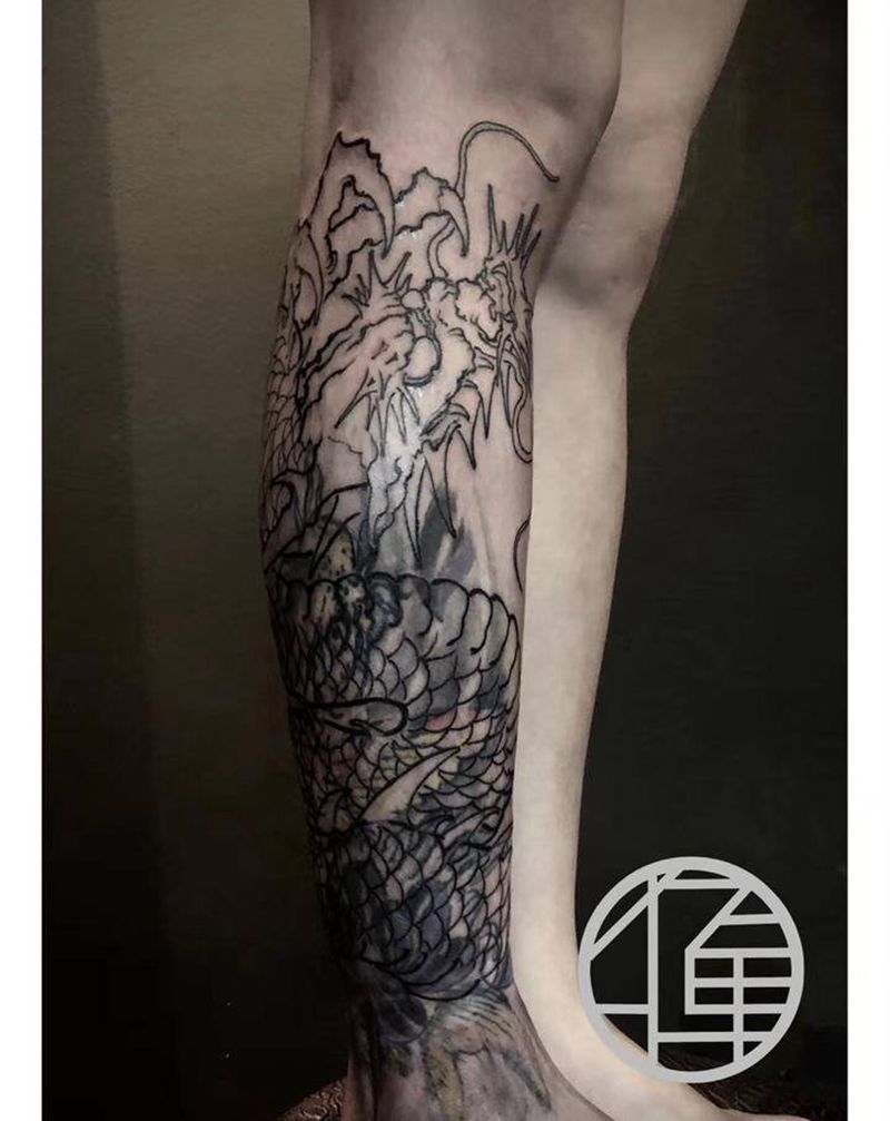 龙/包小腿纹身图片_腿部纹身图案