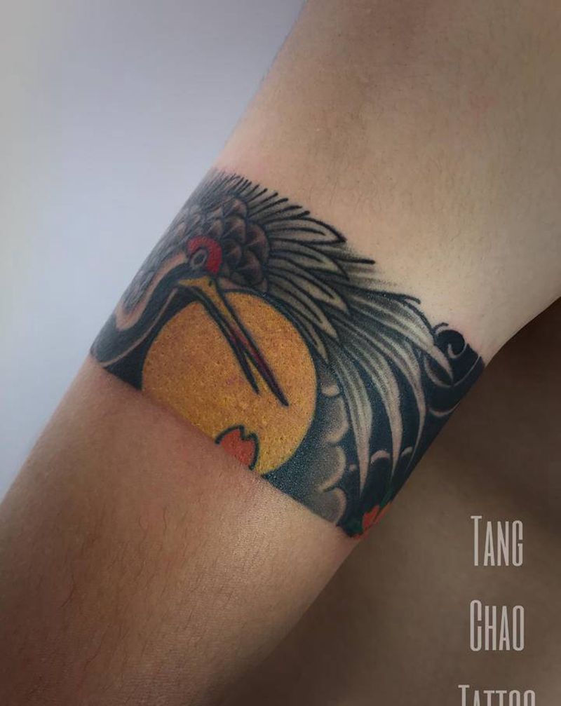 仙鹤臂环纹身图片_手臂老传统纹身图案