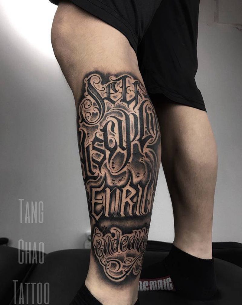 圣母附体纹身图片_腿部花体字纹身图案