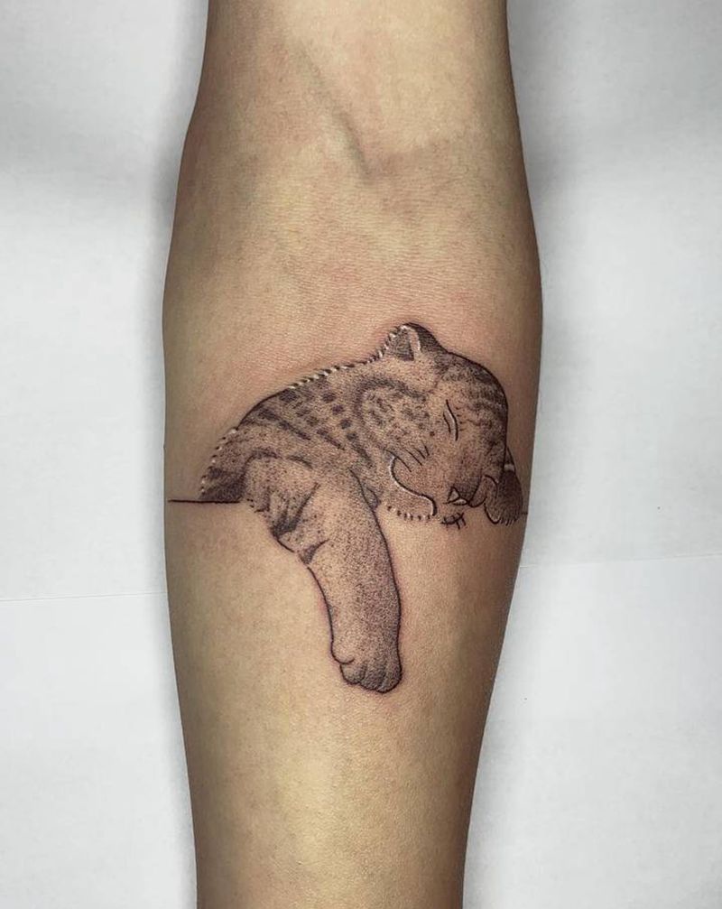 小老虎纹身图片_手臂纹身图案