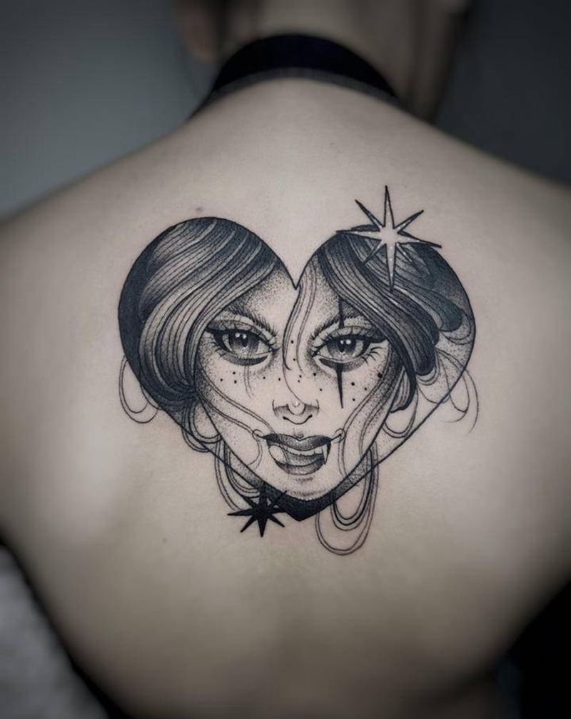 桃心女郎纹身图片_背部点刺纹身图案