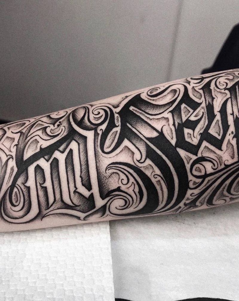 做自己纹身图片_手部手臂花体字纹身图案