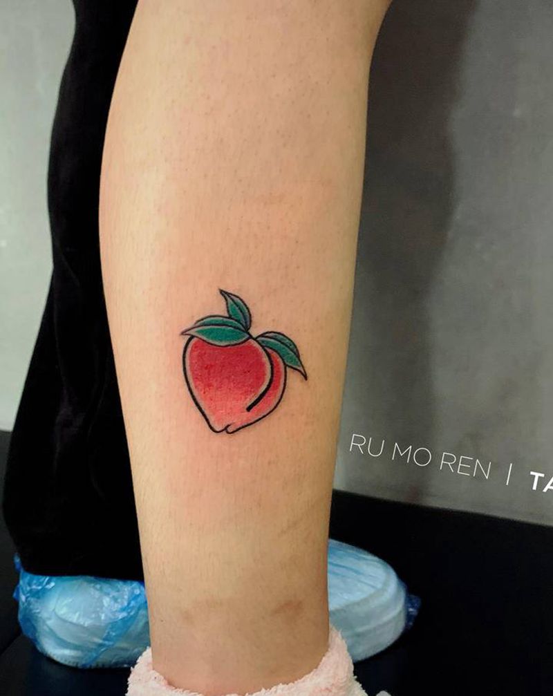 桃纹身图片_脚部纹身图案