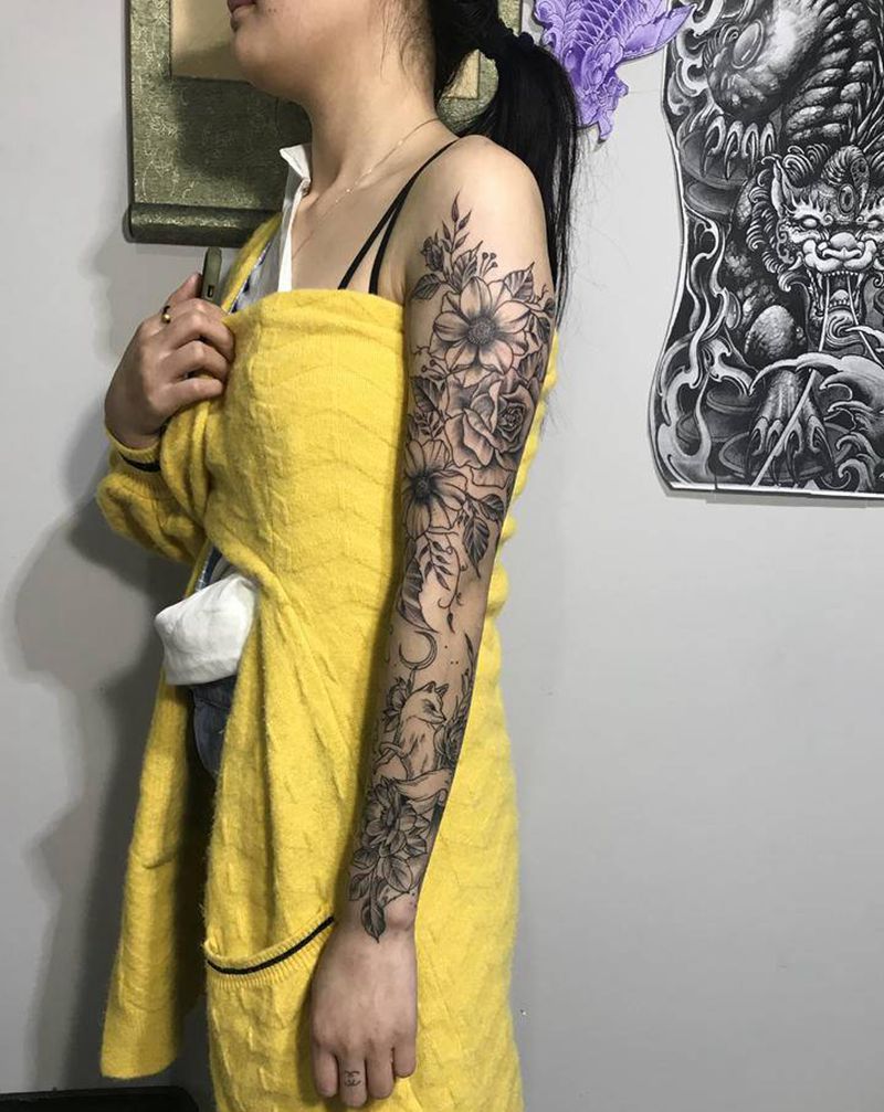 素花花臂纹身图片_新传统纹身图案