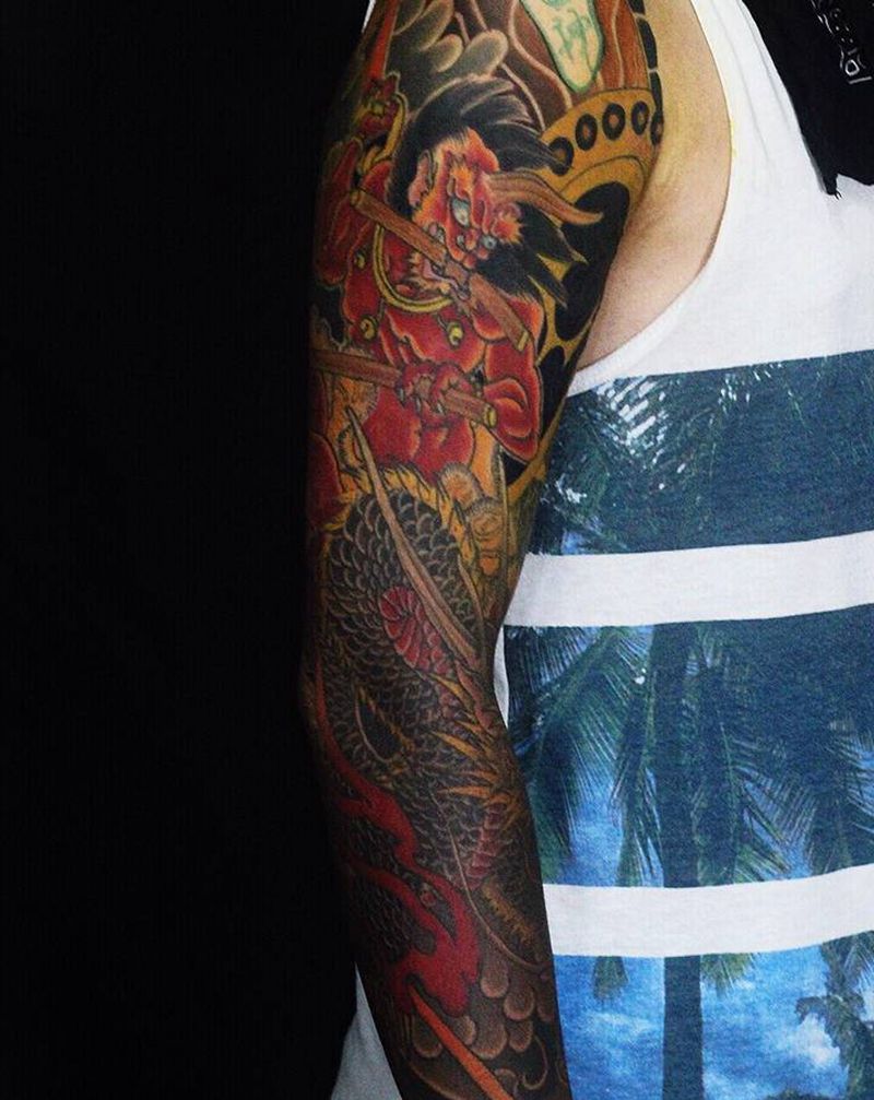 雷神纹身图片_手臂老传统纹身图案