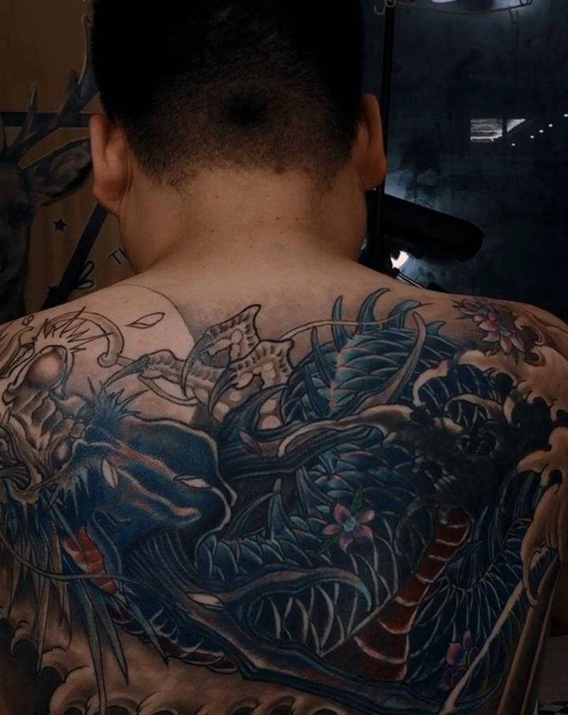 后背遮盖龙（未完成）纹身图片_背部新传统纹身图案