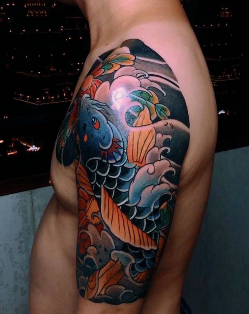 半甲纹身图片_手臂老传统纹身图案