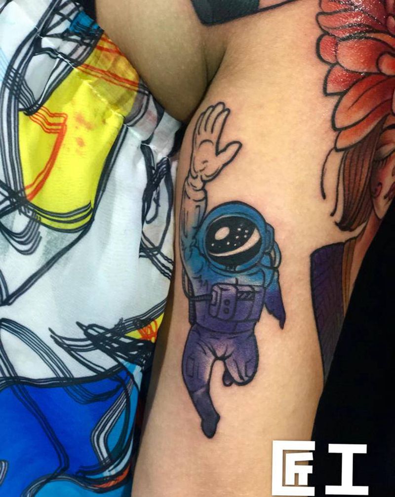 宇航员纹身图片_New School纹身图案
