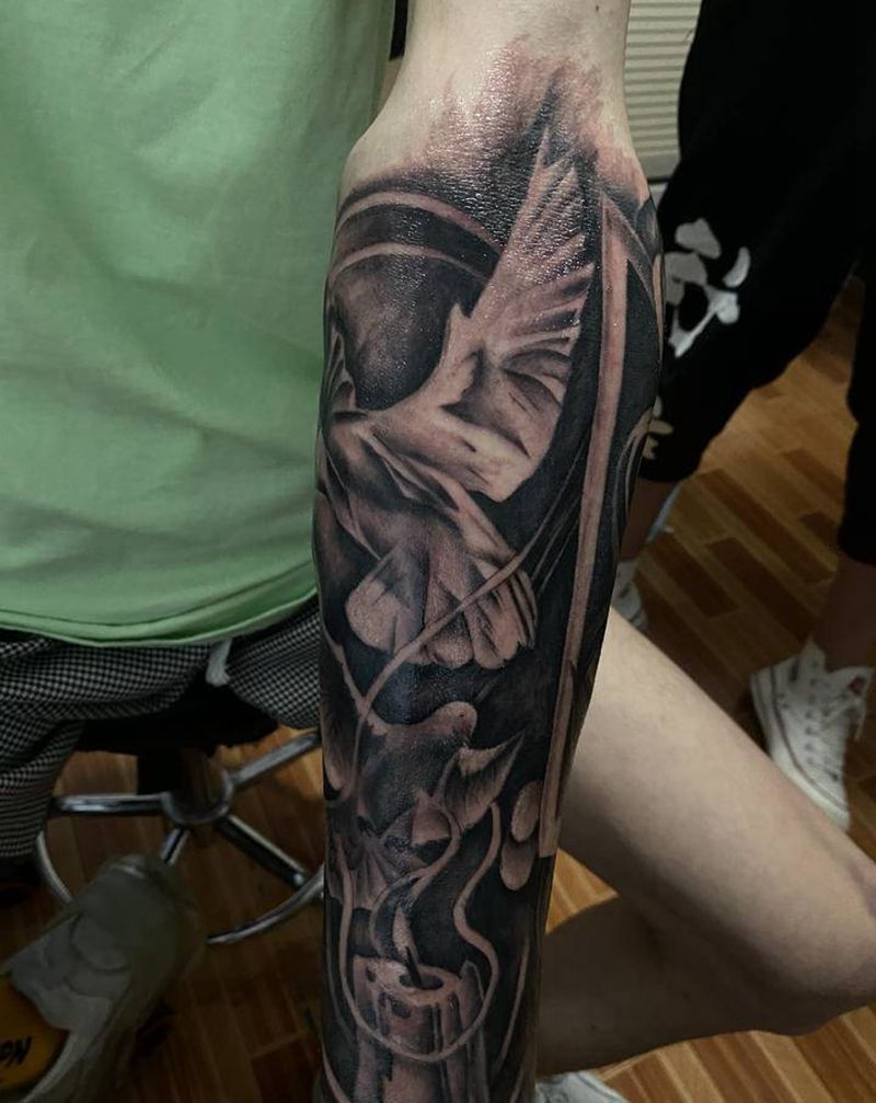 上帝之眼、鸽子纹身图片_手臂欧美写实纹身图案