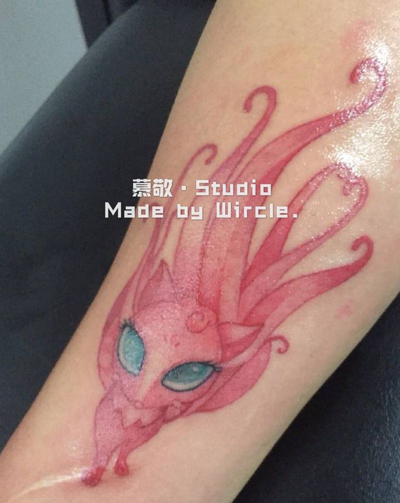 客定九尾纹身图片_手臂纹身图案