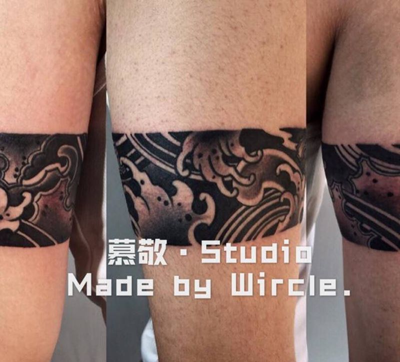 臂环纹身图片_手臂纹身图案