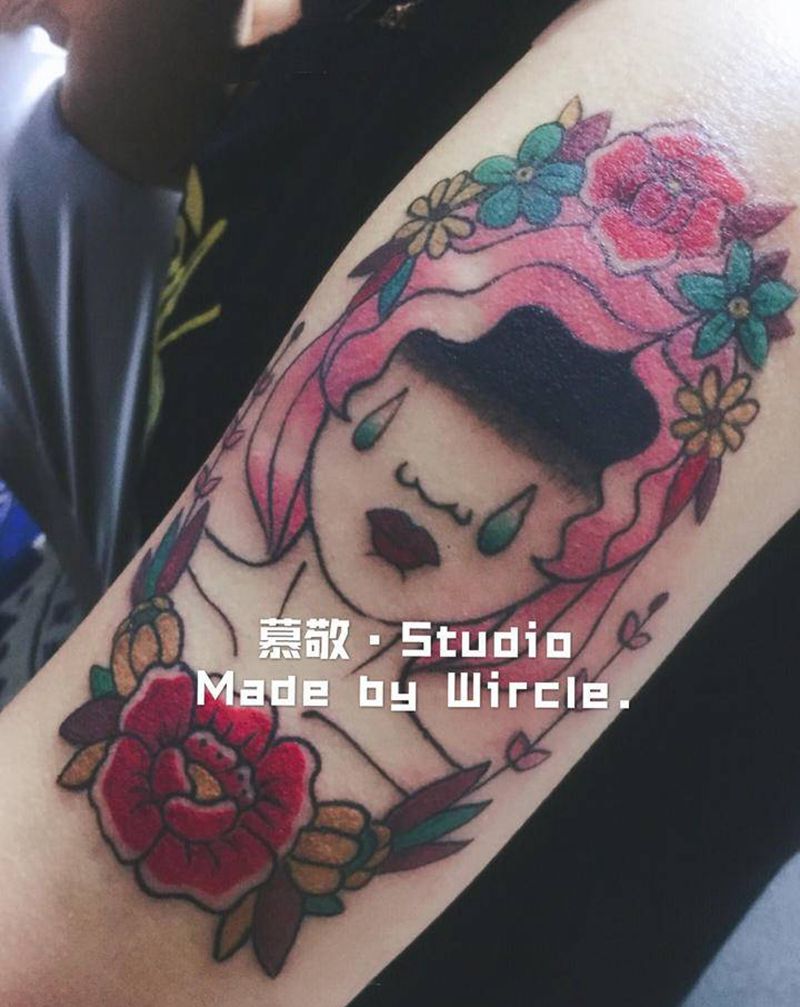 woman纹身图片_Old SchoolNew School纹身图案