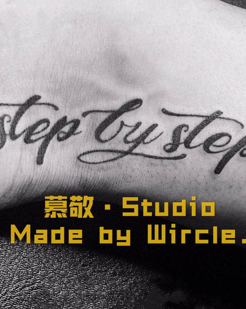 字纹身图片_脚部纹身图案