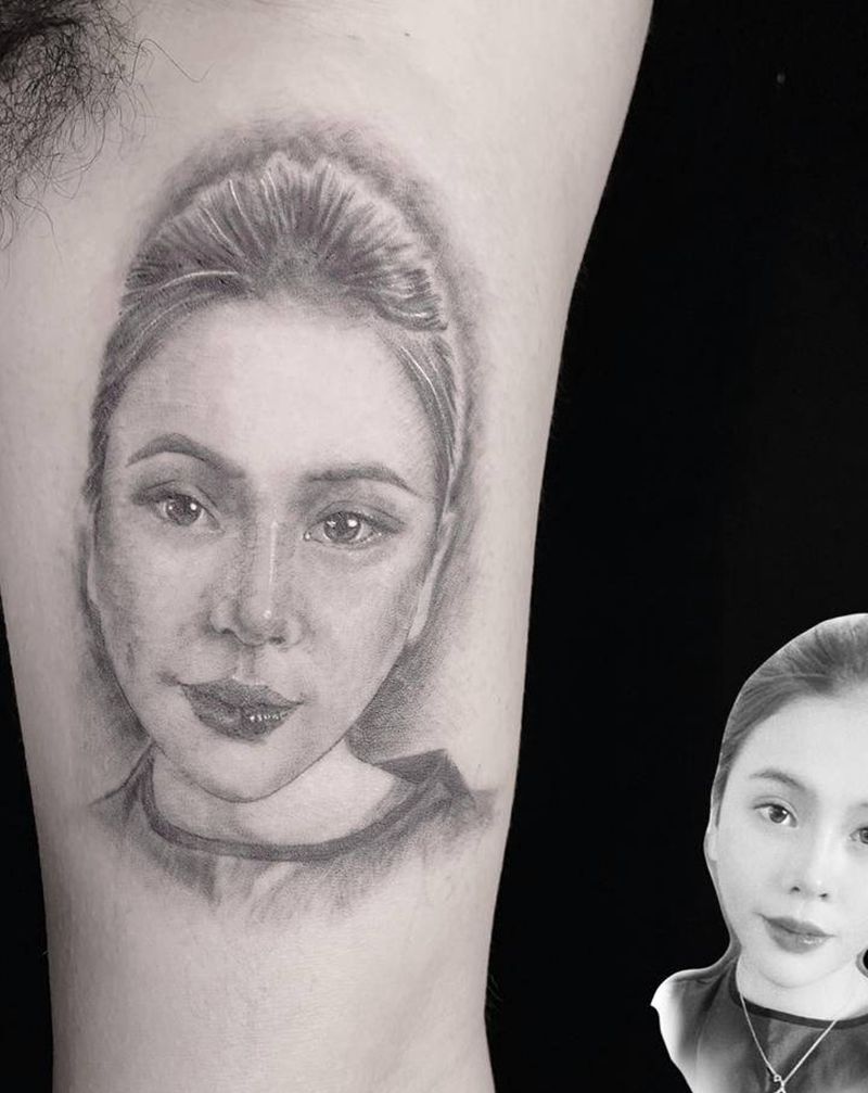 人物肖像纹身图片_手臂手部欧美写实肖像女朋友纹身图案