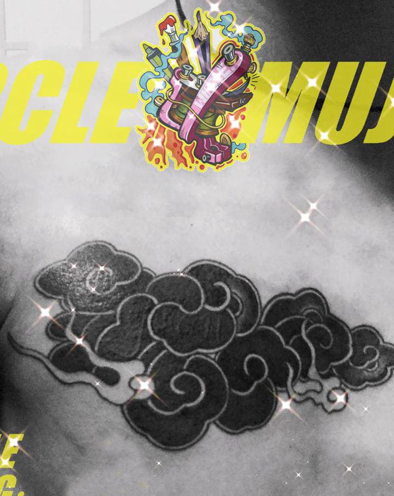 遮盖 / 黑云纹身图片_胸部纹身图案