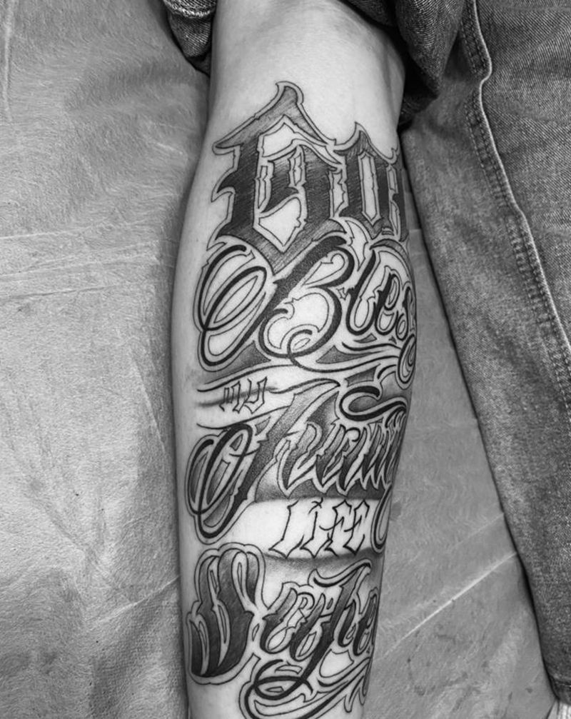 花体纹身图片_脚部纹身图案