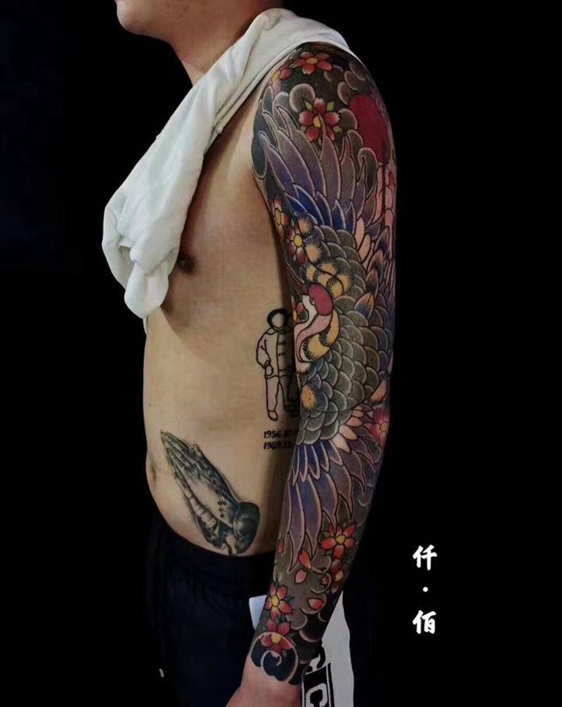 仙鹤纹身图片_手臂老传统纹身图案