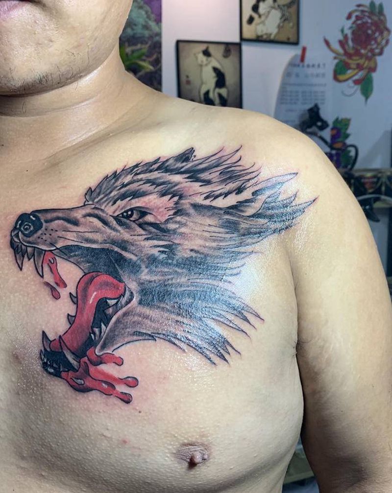 滴血狼头纹身图片_胸部纹身图案