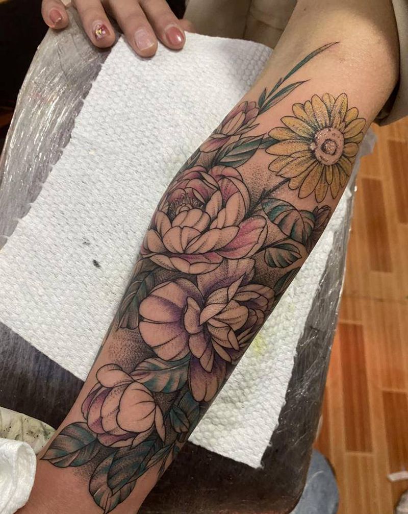 素花纹身图片_手臂点刺纹身图案