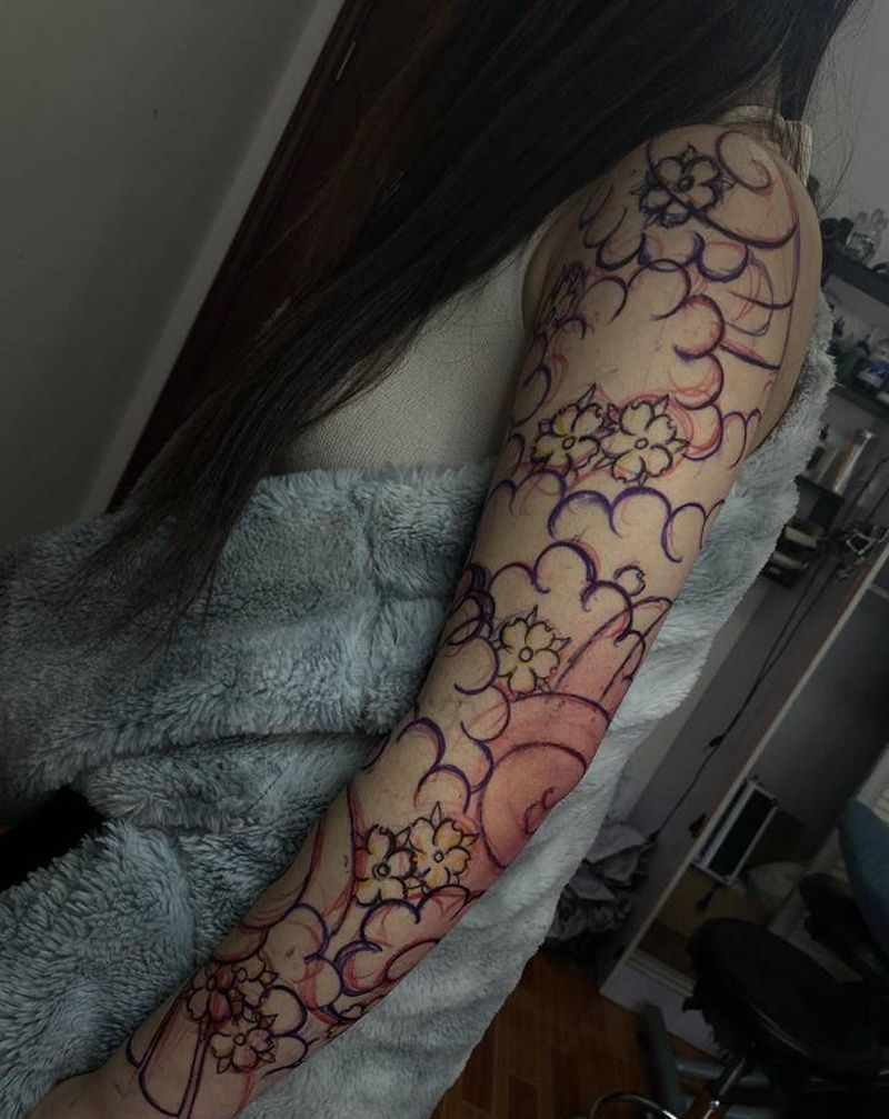 樱花臂纹身图片_手臂老传统纹身图案