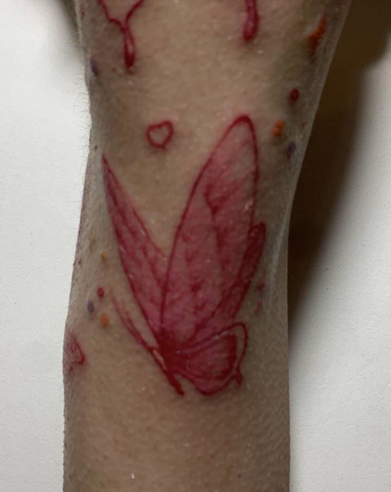 蝴蝶纹身图片_手臂纹身图案