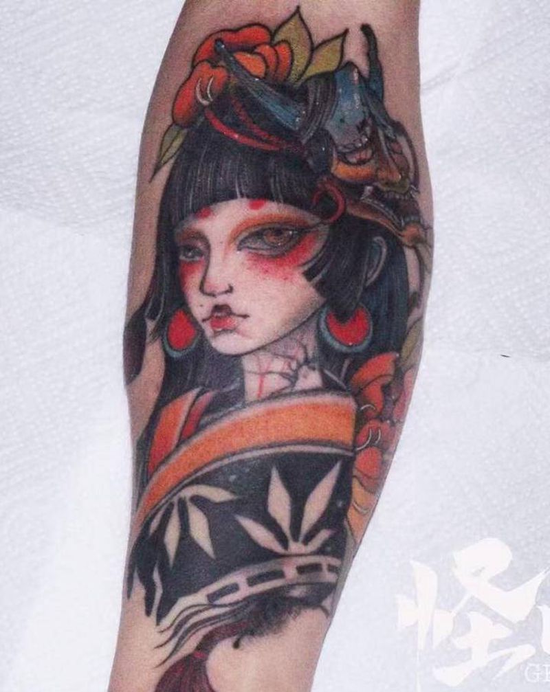 彩色艺妓纹身图片_手臂新传统纹身图案