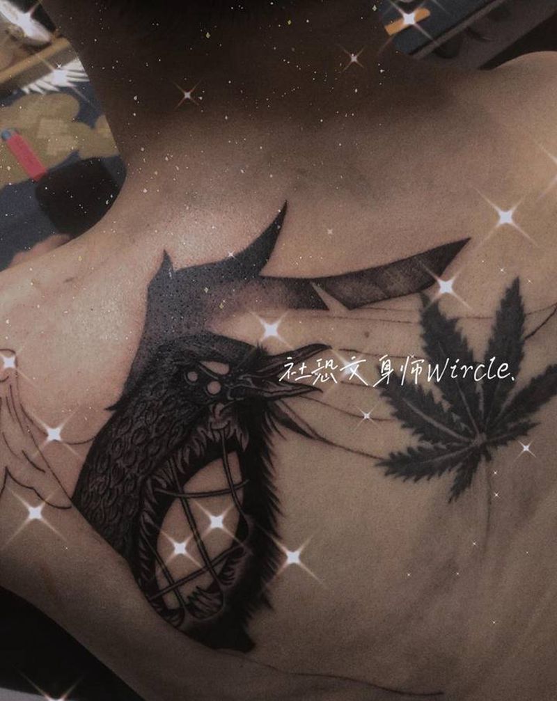 尸舞鸟 / 壹次纹身图片_肩部乌鸦纹身图案