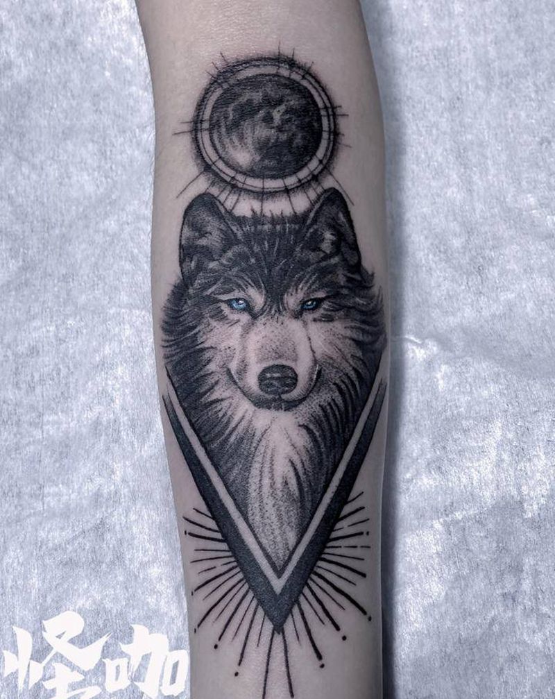 黑灰点刺纹身图片_手臂点刺纹身图案