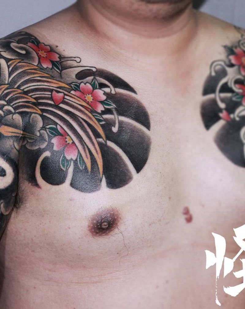 传统半甲纹身图片_肩部老传统纹身图案