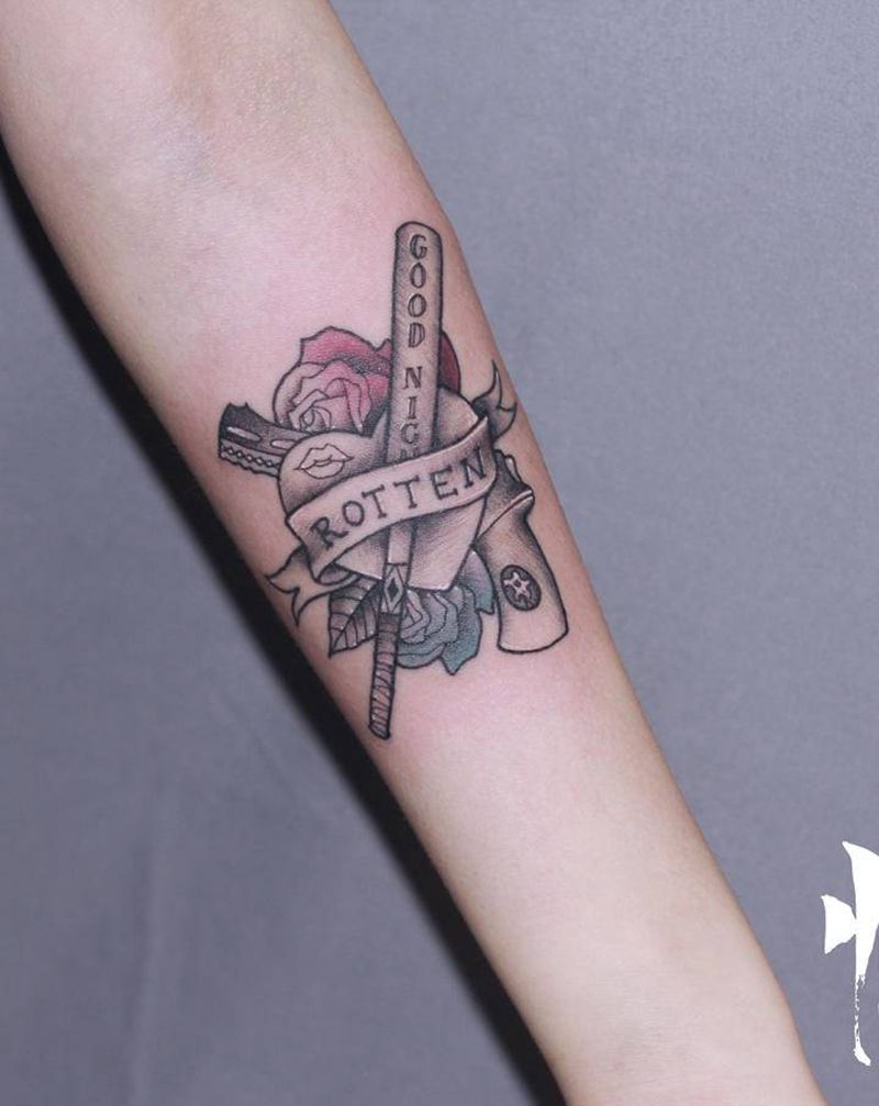 school纹身图片_脚部手臂Old SchoolNew School纹身图案