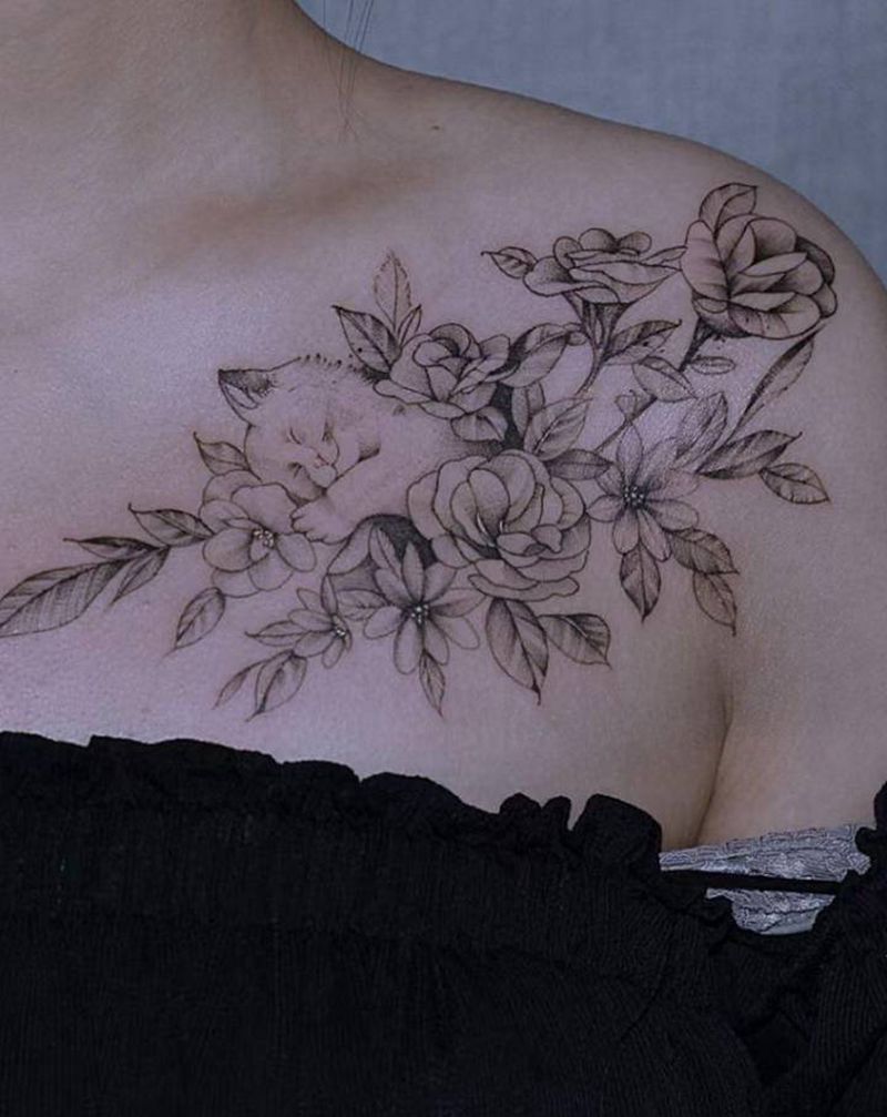 素花纹身图片_肩部点刺纹身图案