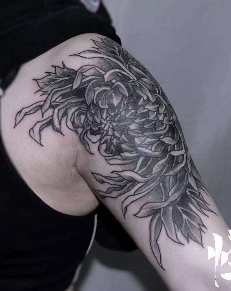 遮盖纹身图片_手臂欧美写实纹身图案