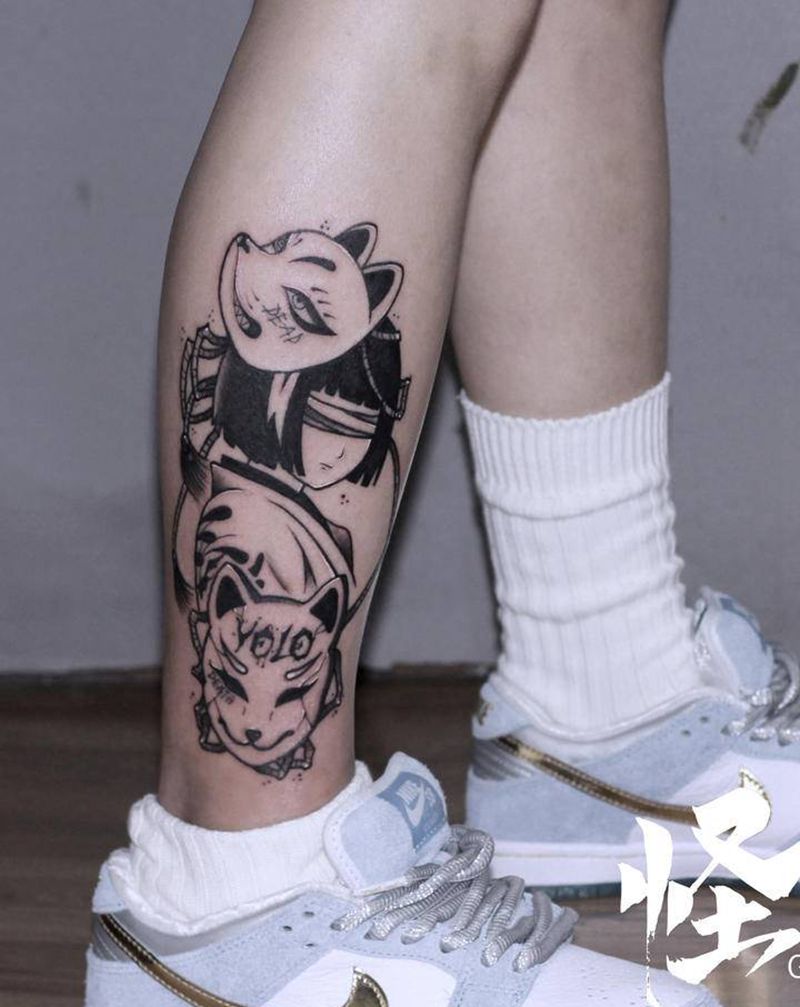 黑灰纹身图片_腿部欧美写实纹身图案